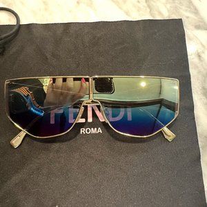 FENDI The Fendi Disco 68mm Geometric Sunglasses, Gold/Blue